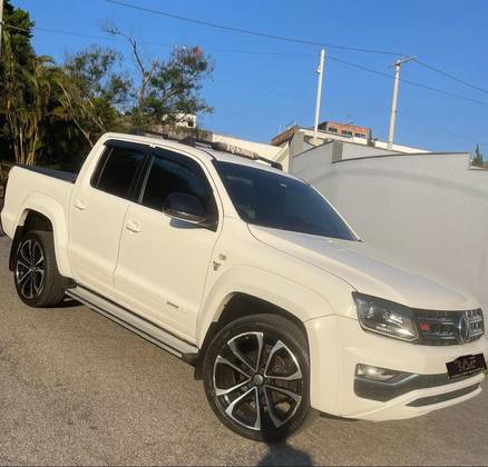 VOLKSWAGEN AMAROK 3.0 V6 TDI DIESEL HIGHLINE CD 4MOTION AUTOMÁTICO